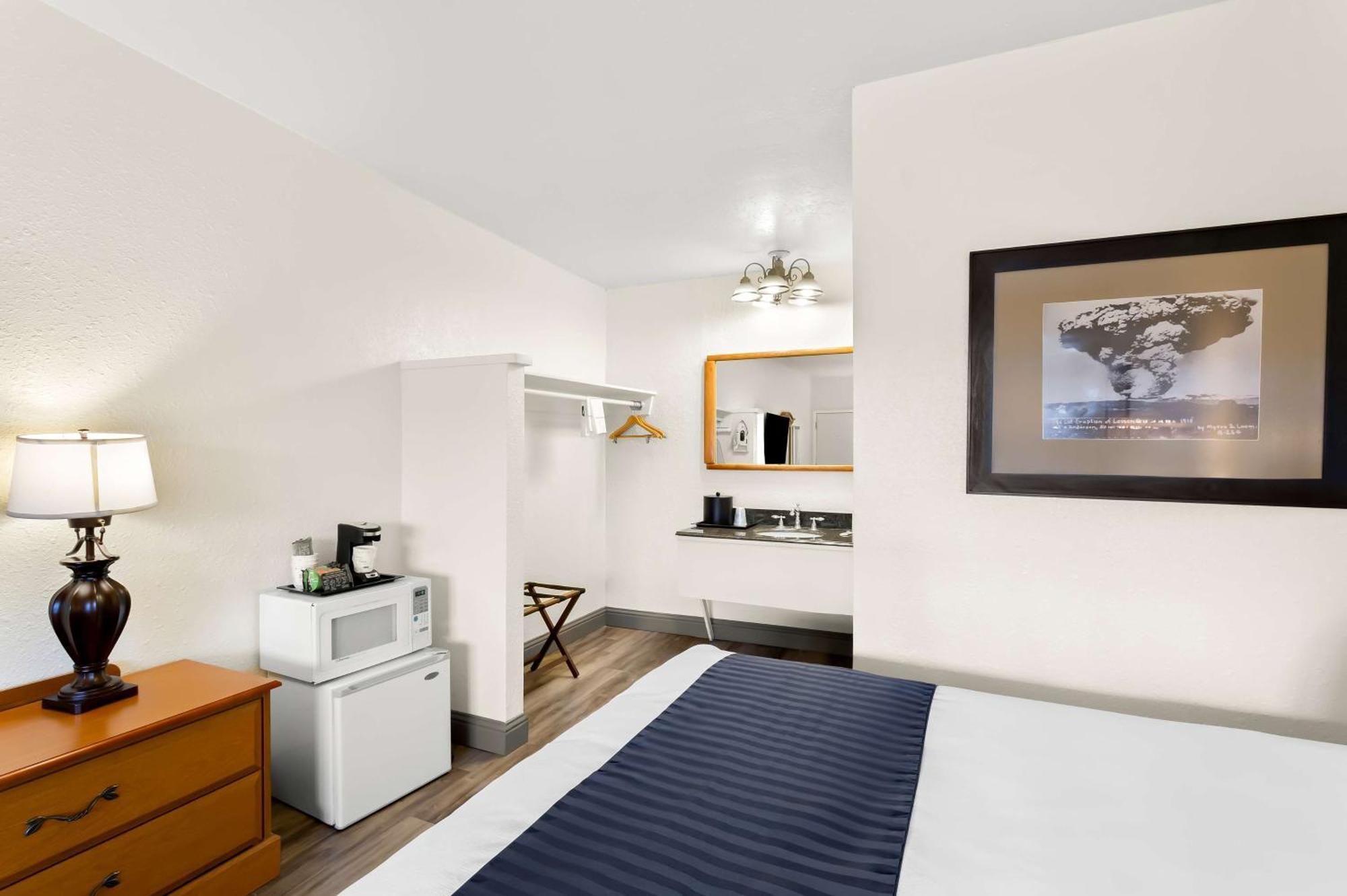 Surestay Plus Hotel By Best Western Сузанвілл Екстер'єр фото